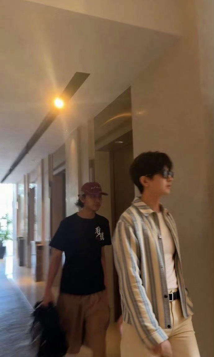 成毅狩谎出妆成毅狩谎开机造型