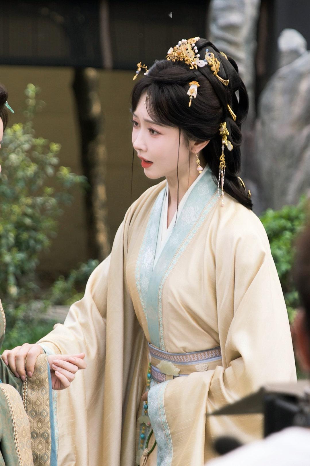 宣璐归良辰路透 她的可塑性真的太强了，换个妆造就像换了一个人。这次的角色感觉得到