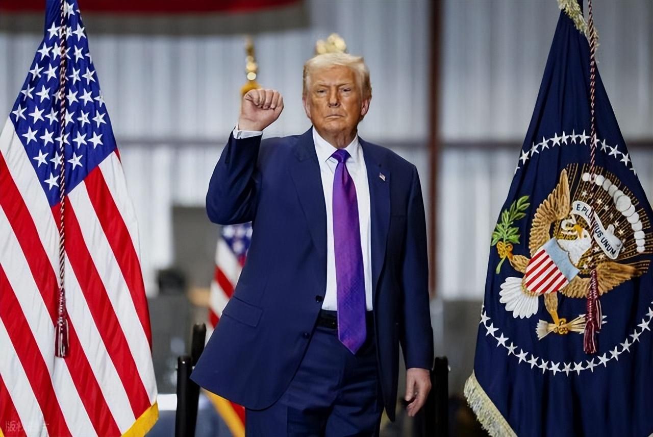 乌克兰总统泽连斯基揭露特朗普施压内幕！美乌俄谈判僵局加深，泽连斯基坚决拒绝撤军割