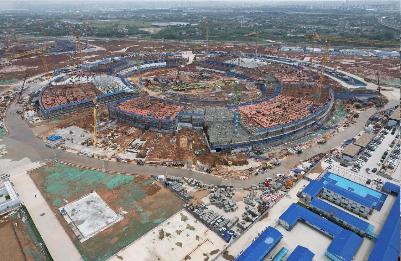 2026年的长沙，城市发展版图正迎来新一轮深刻重构，随着南部融城片区各大重磅项目