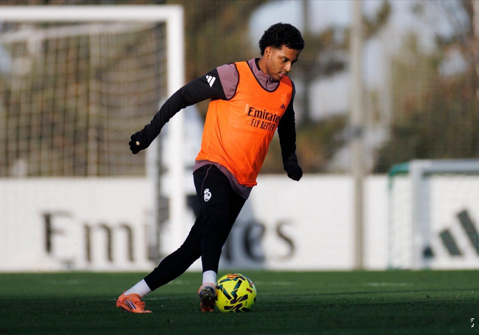 Madrid 📍🏠 Estamos de vuelta 🤍马德里！我们回家