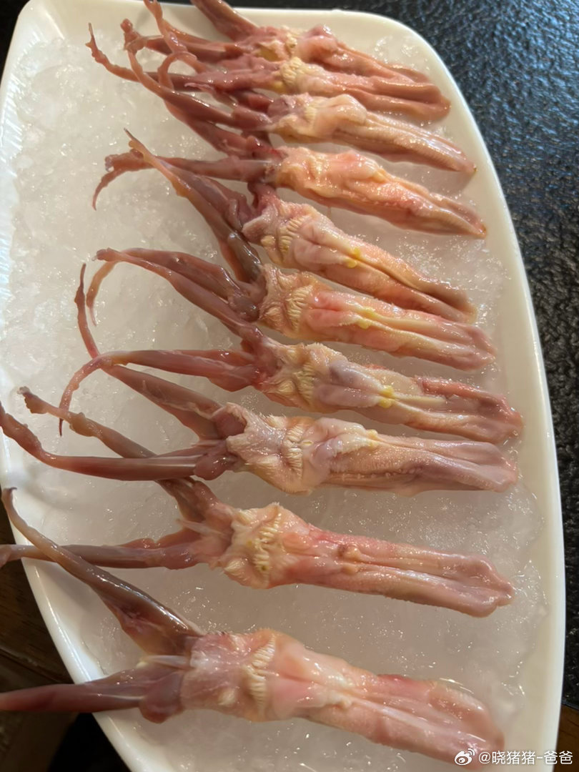 烫个火锅 