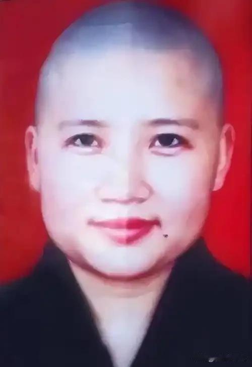 歌手李娜，她为什么出家？谁能告诉我？