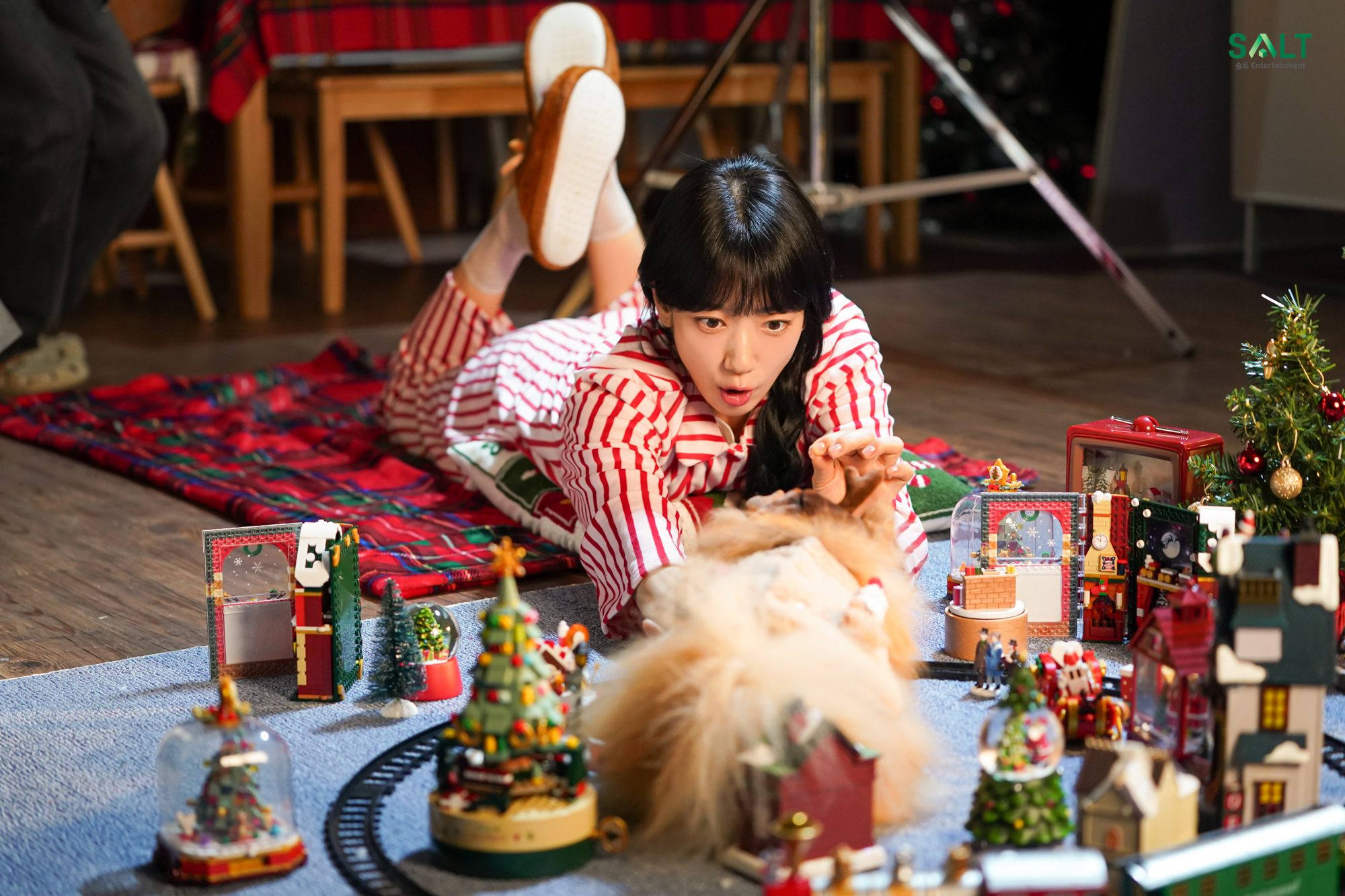 朴信惠 ✨UndercoverMissHong 251201 SALT Blog