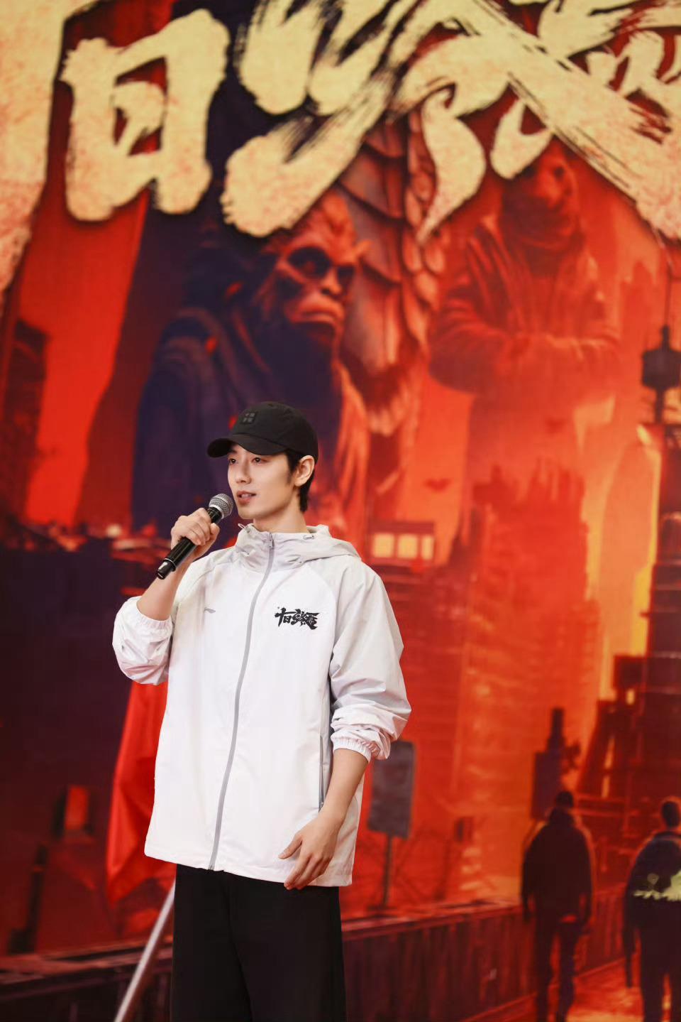 肖战和蓝盈莹交集肖战八年从配角到领衔肖战和蓝盈莹交集，肖战八年从配角到领衔，谁懂