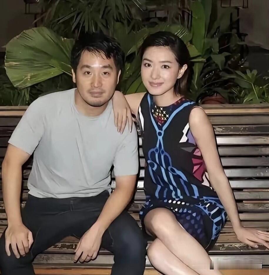非常喜欢万茜，既低调又有演技，是娱乐圈里最干净的一个女明星。从在电视上《我家有喜
