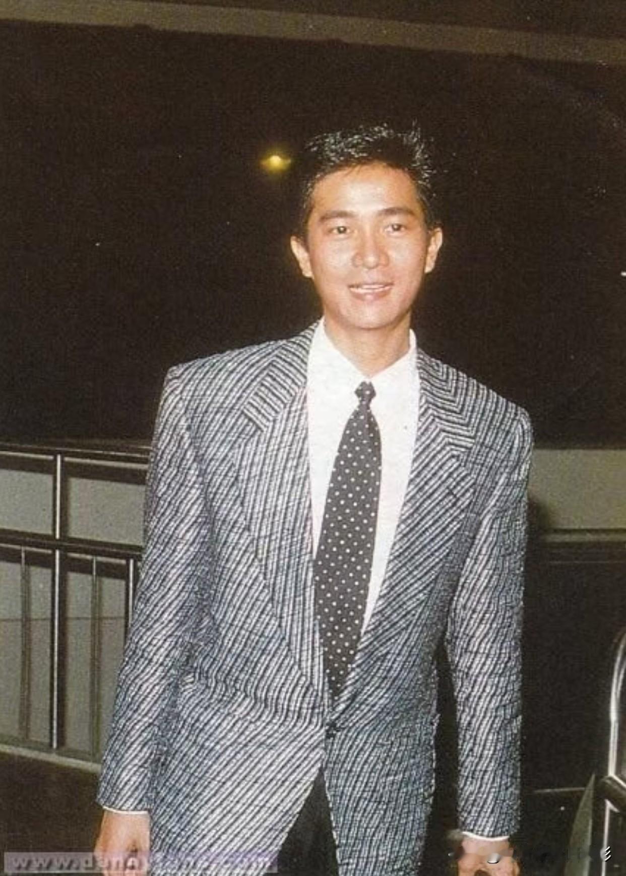 你是柔软的，干净的，天空一样的