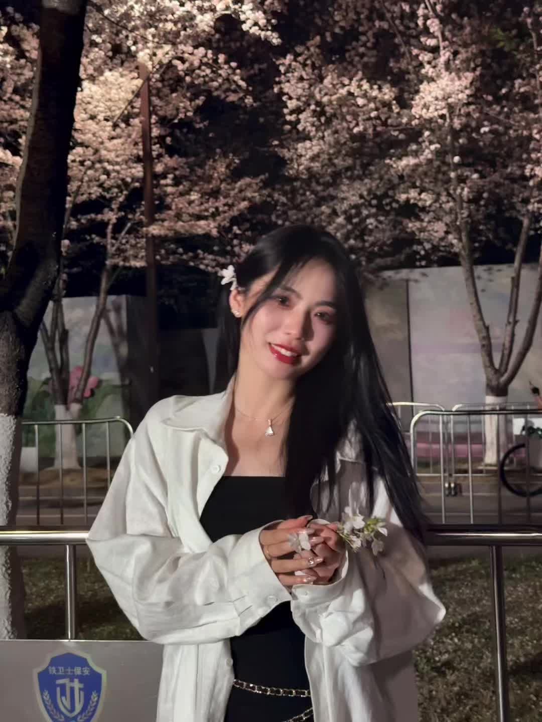 我的生命是一万次春和景明🌸