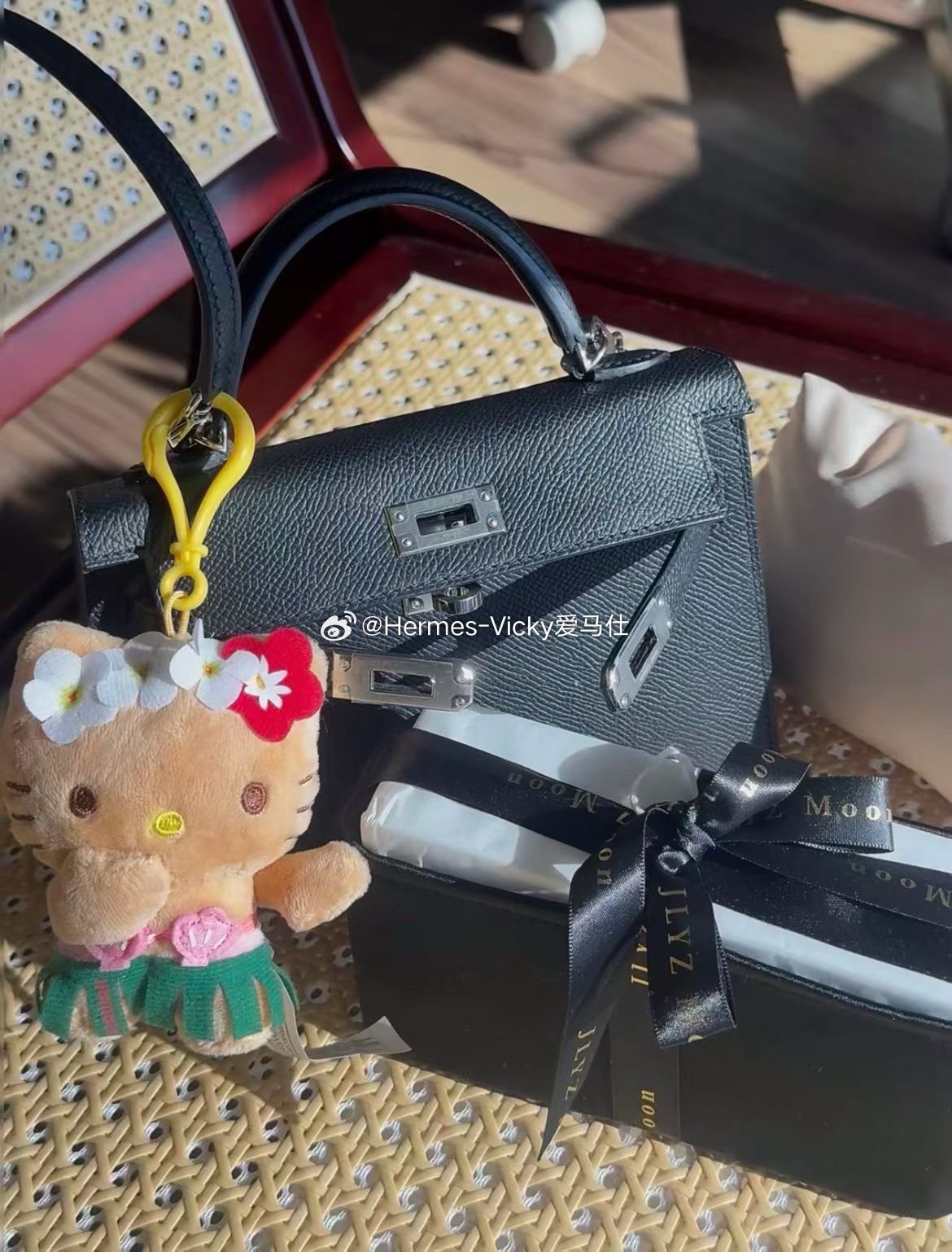 不得不承认黑银确实好用🖤🤍养马人YQY总结：▪️mini kelly 二代 