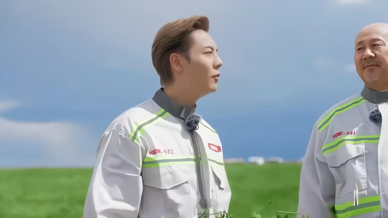 陈伟霆  馒头 你daddy在全网揭你的短呢～～！ 