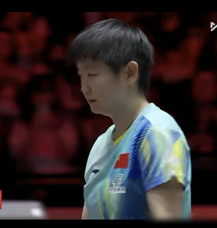 2000分背后，王楚钦在新加坡打疯了，国乒男队却只剩他一个！
 
林诗栋、周启豪