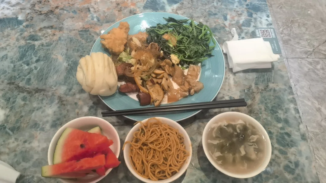 好好吃饭才有力气装电脑，16.8。