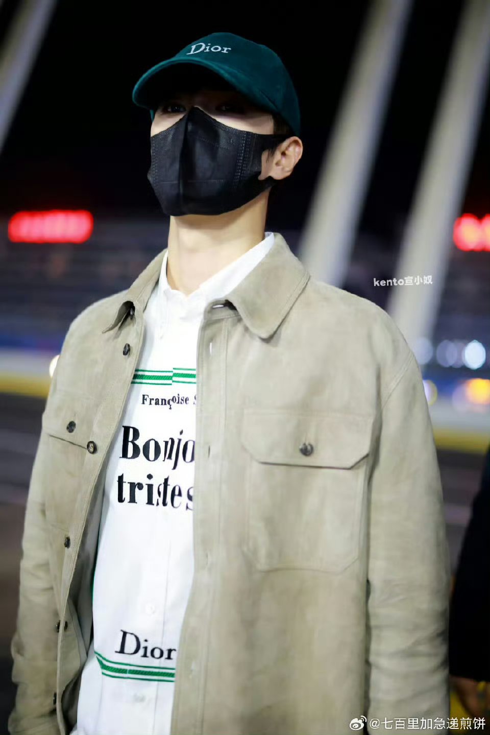 李昀锐出发巴黎时装周 行程，大事很妙小林染头发了 