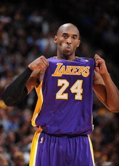 【2013全明星票选第2轮：科比超越詹姆斯】NBA官方公布2013全明星票选第二