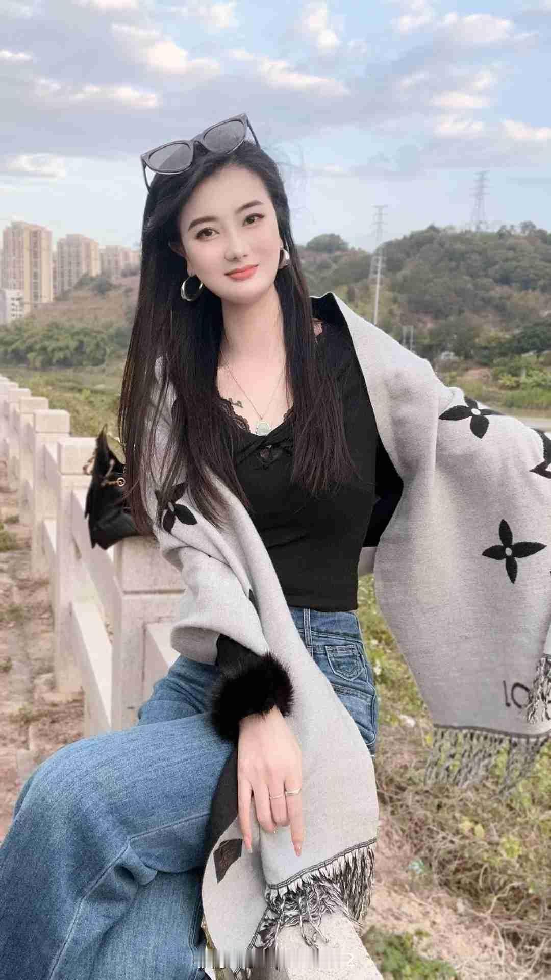 我的今日状态：😁轻松愉快
我这里的天气：☀️晴天