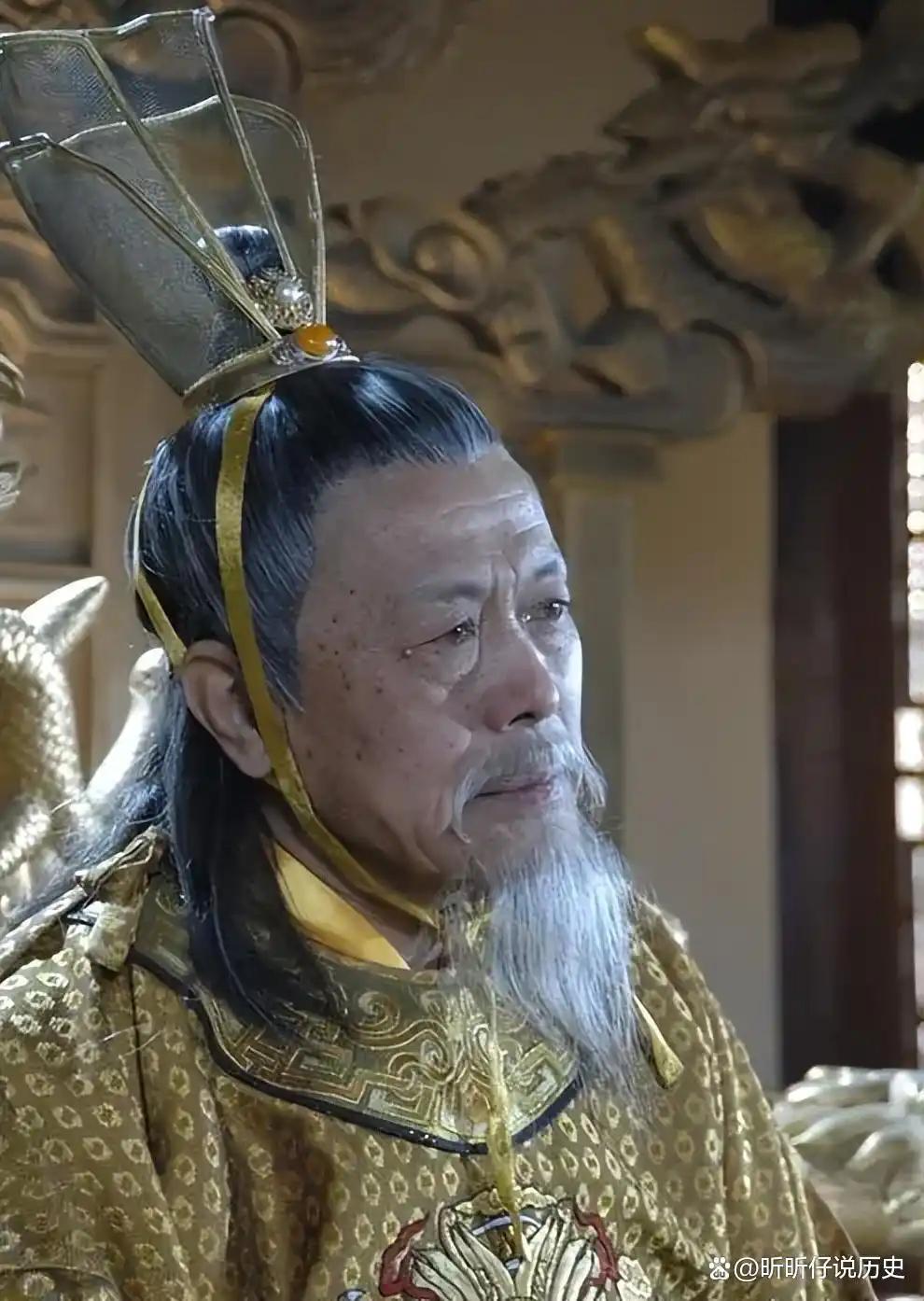 李世民的箭法如果很好的话，估计是遗传他爹的。

《新唐书·高祖本纪》记载：
「（