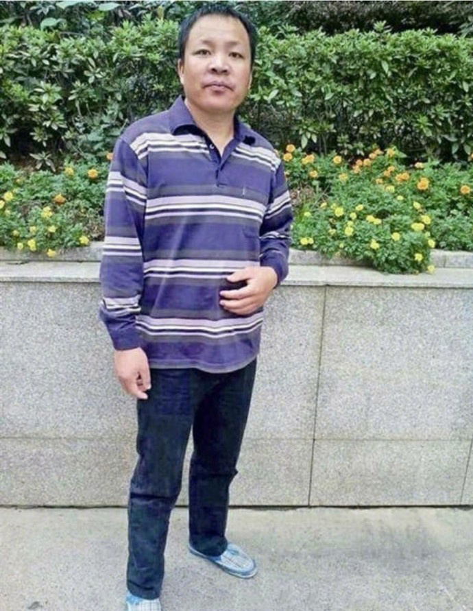 【清洁工捡20多万银行卡 去派出所交卡路上又捡30万】此前，温州乐清市清洁工王成