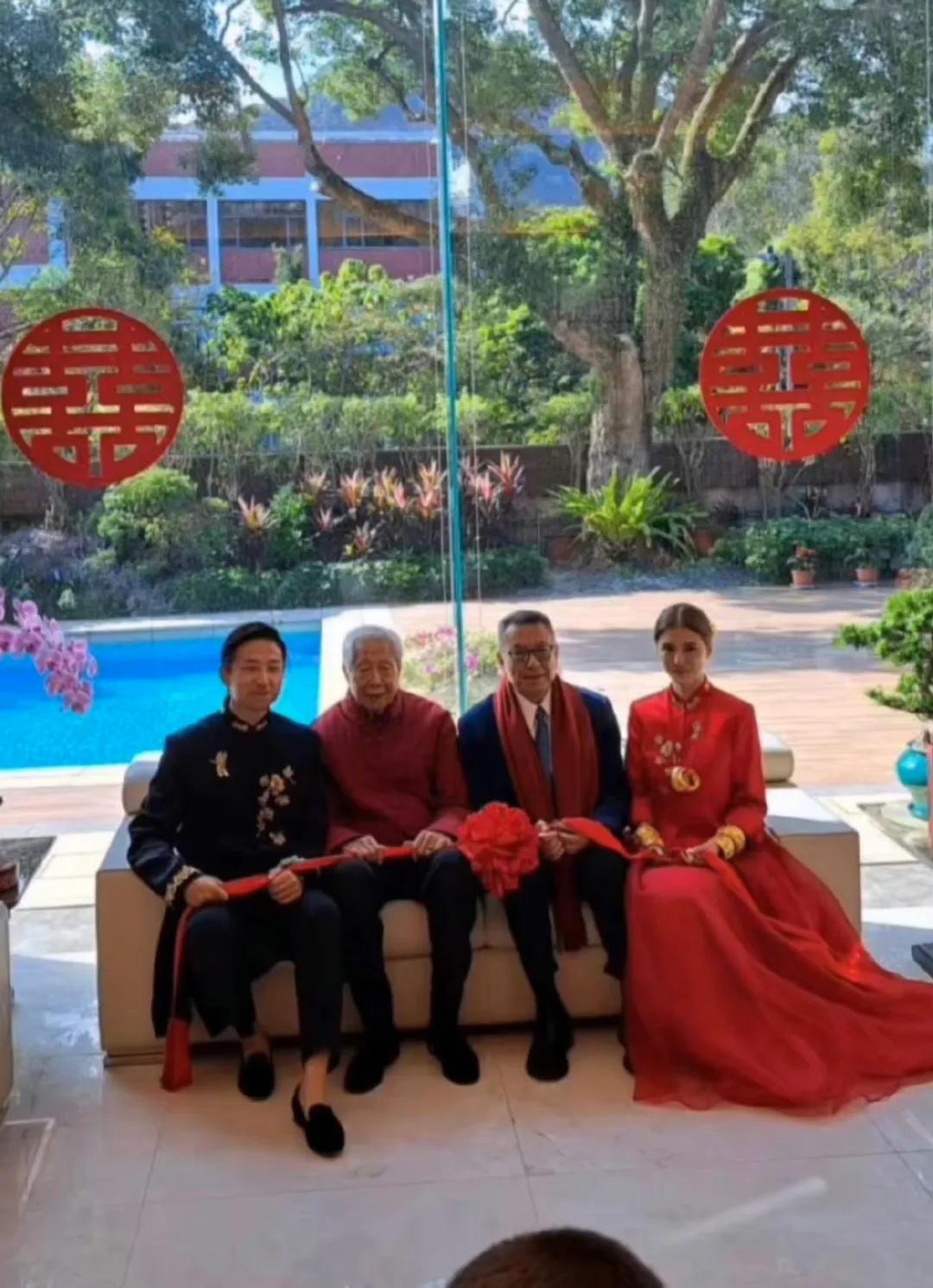 吴千语施伯雄昨天（12.16）低调举办婚礼了，保密措施好严，恭喜🎉   上个月