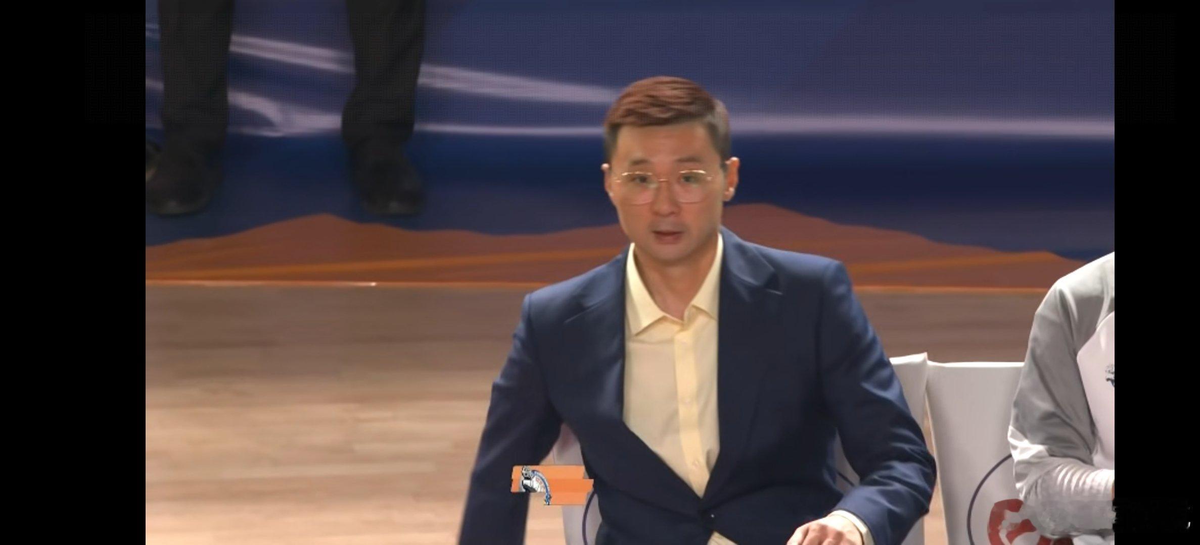 我觉得新疆男篮是时候做出一些改变了。。。浙江男篮vs新疆男篮浙江男篮战胜新疆男篮