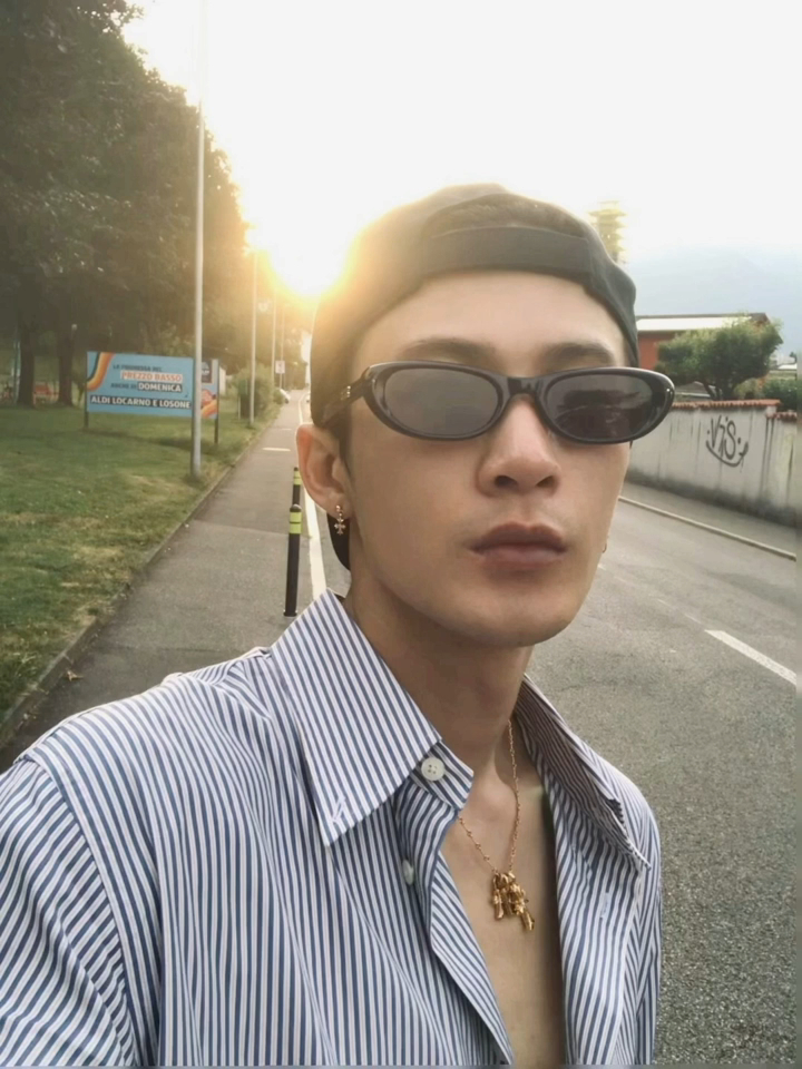 坏坏的帅 