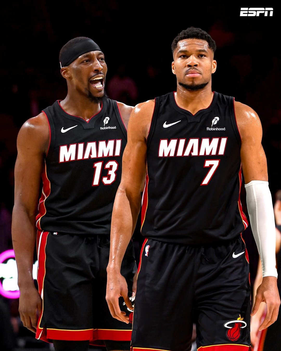 追梦回应詹姆斯加盟76人2026年的夏天，NBA上演“疯狂休赛期”好戏，从“字母