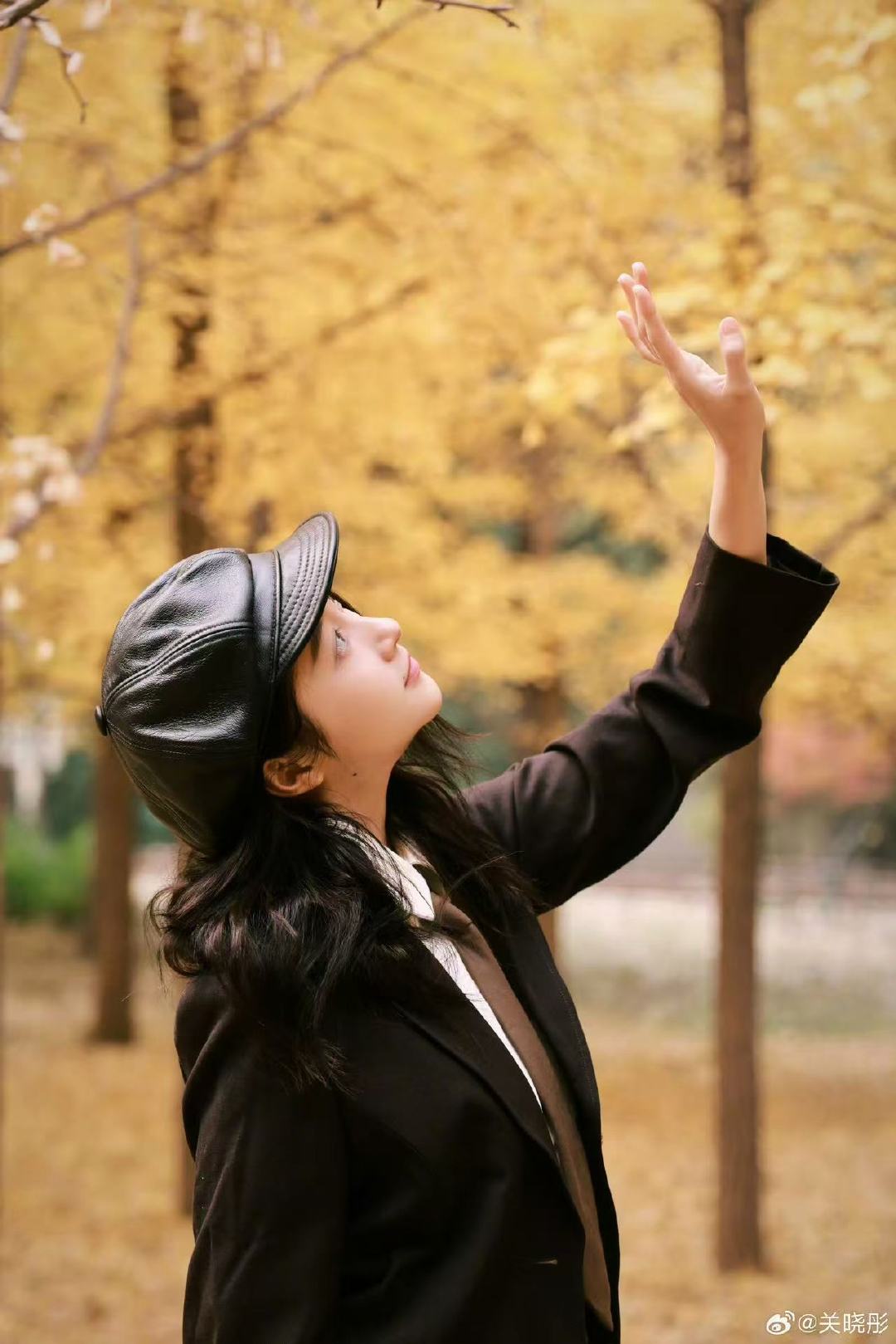 关晓彤一些秋日存档关晓彤秋日存档关晓彤一些秋日存档[流鼻血]关晓彤[超话] ​​