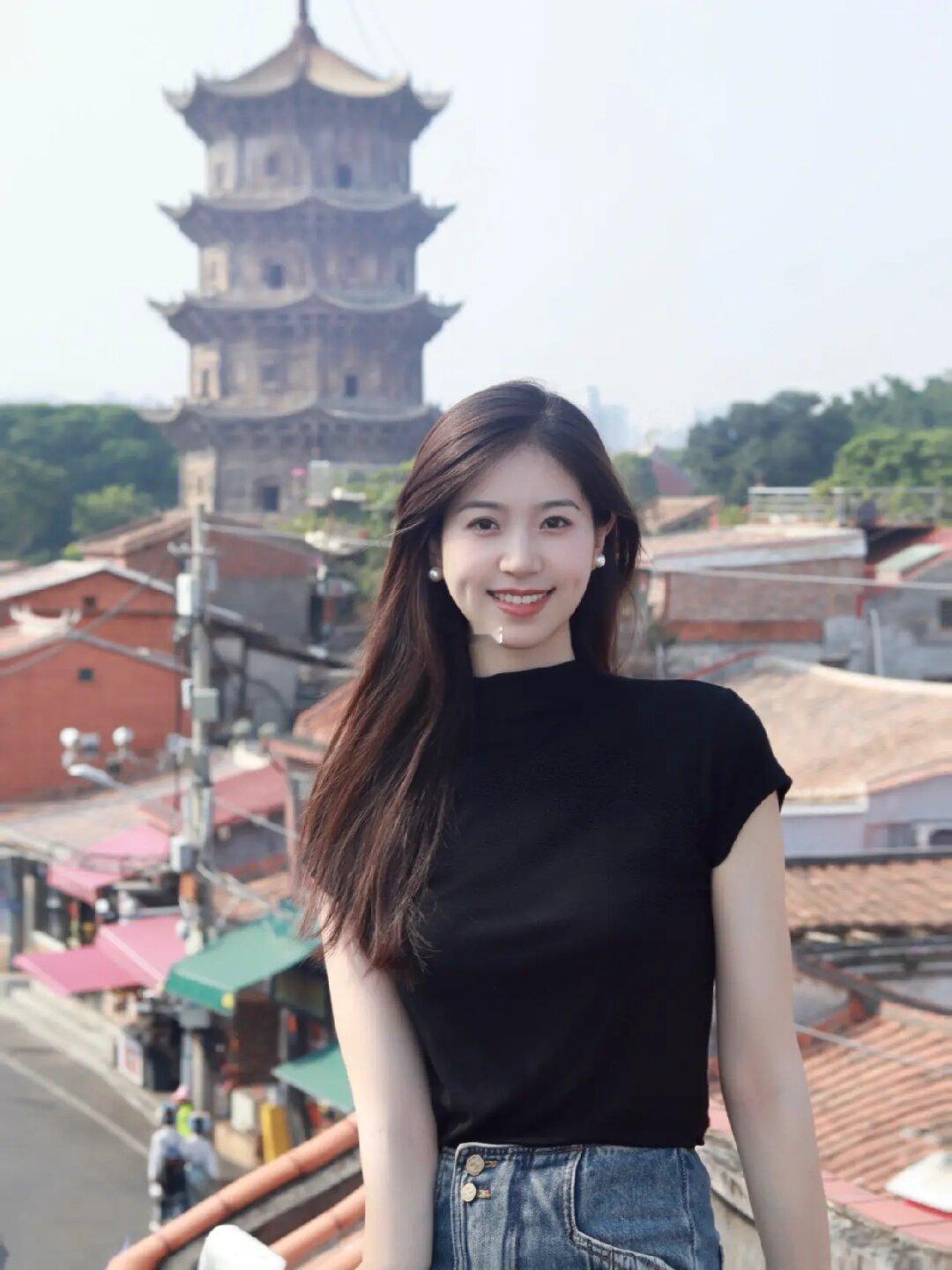 小城故事多