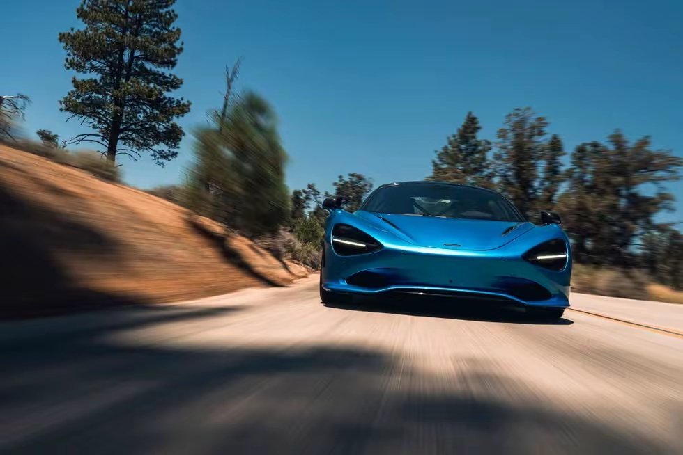 迈凯伦 750S MSO 定制版官图日前发布，新车由迈凯伦 MSO 部门打造，采