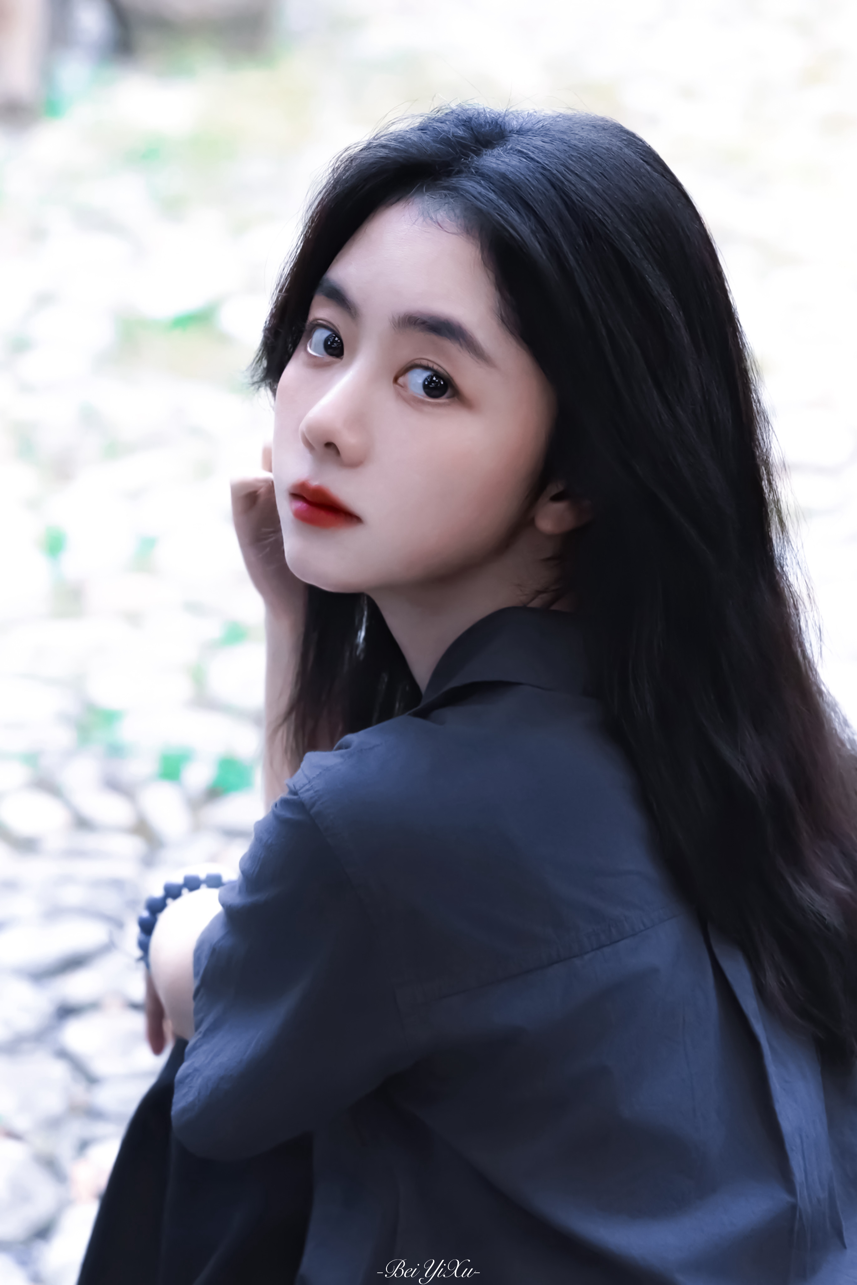 -谭松韵兰香如故 「野径藏幽绪」 