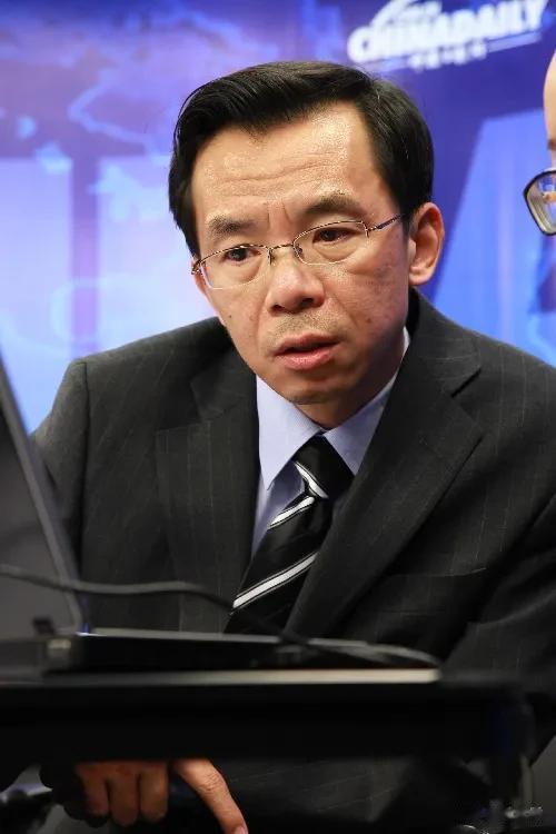 卢沙野大使遭到西方群体撕咬！希望卢沙野知道，他不孤单背后有我们！！！ ​​​