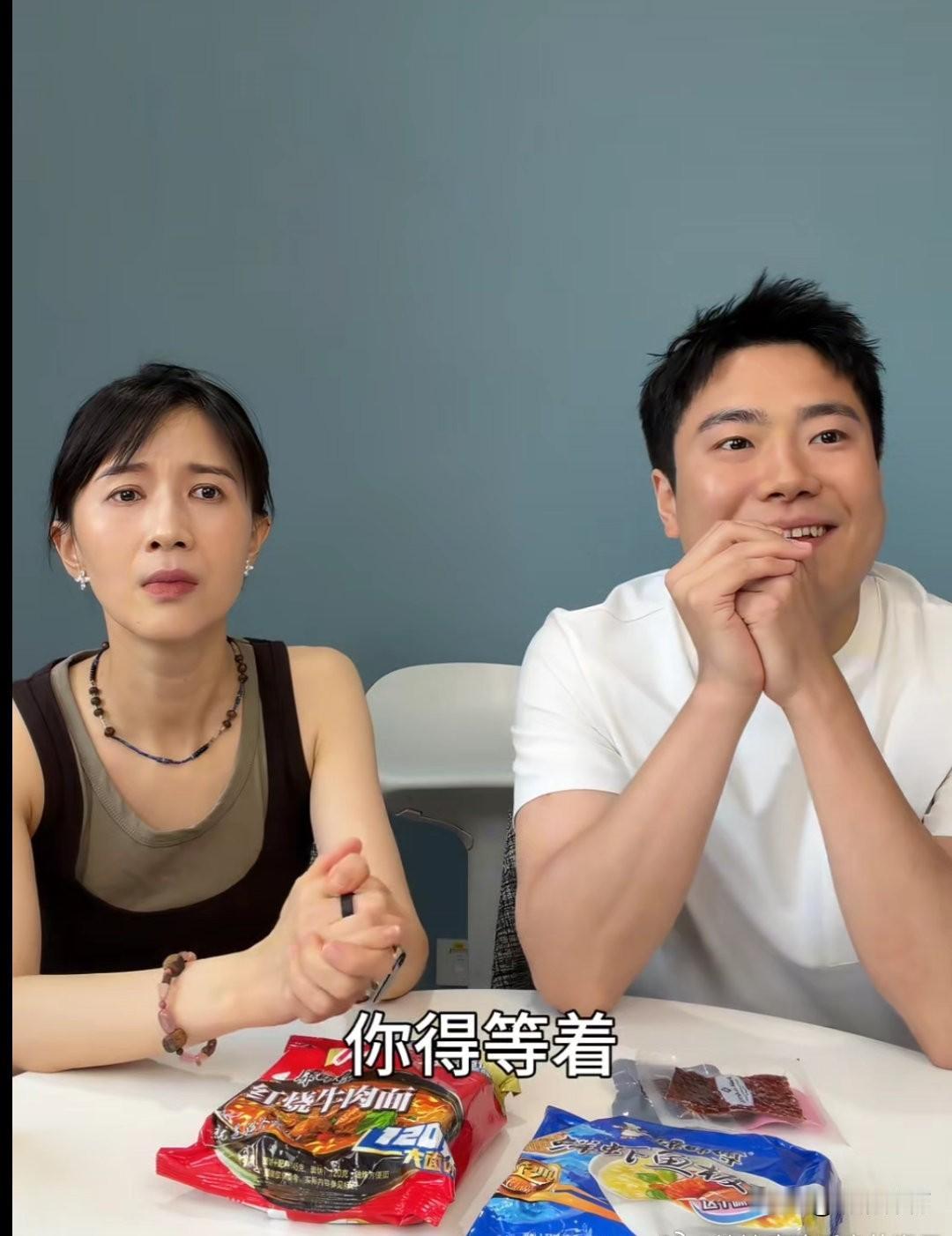 还有谁比梁靖崑更敢说！赛场上打球都没见他这么放开，一上综艺嘴巴火力拉满 。当着镜