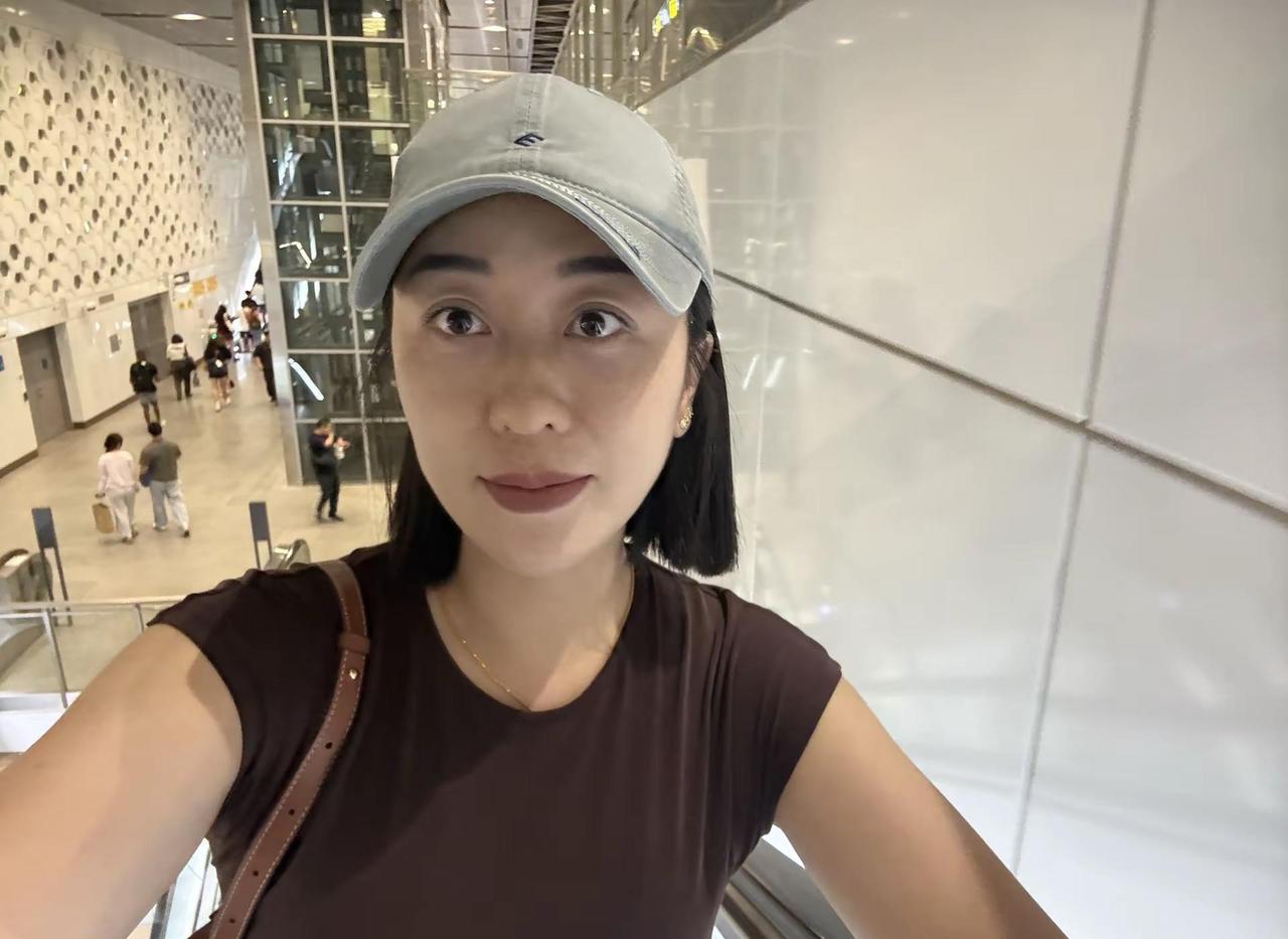 前男友要和我复合 有没有兄弟可以发两张自己的腹肌照给我 我告诉他现在很幸福 让他