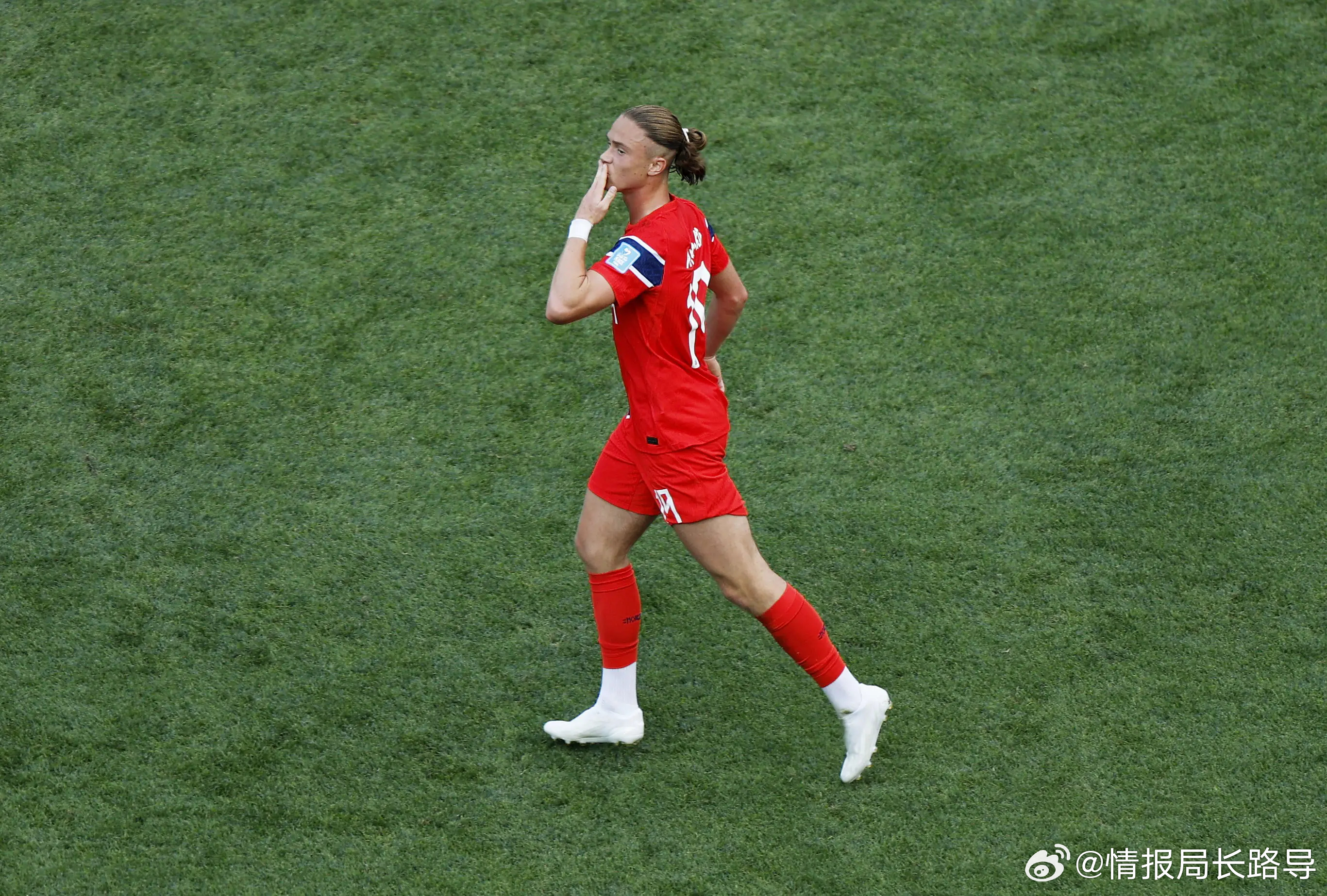 这场在波士顿吉列体育场进行的 2026美加墨世界杯I组收官战，最终以 法国 4-