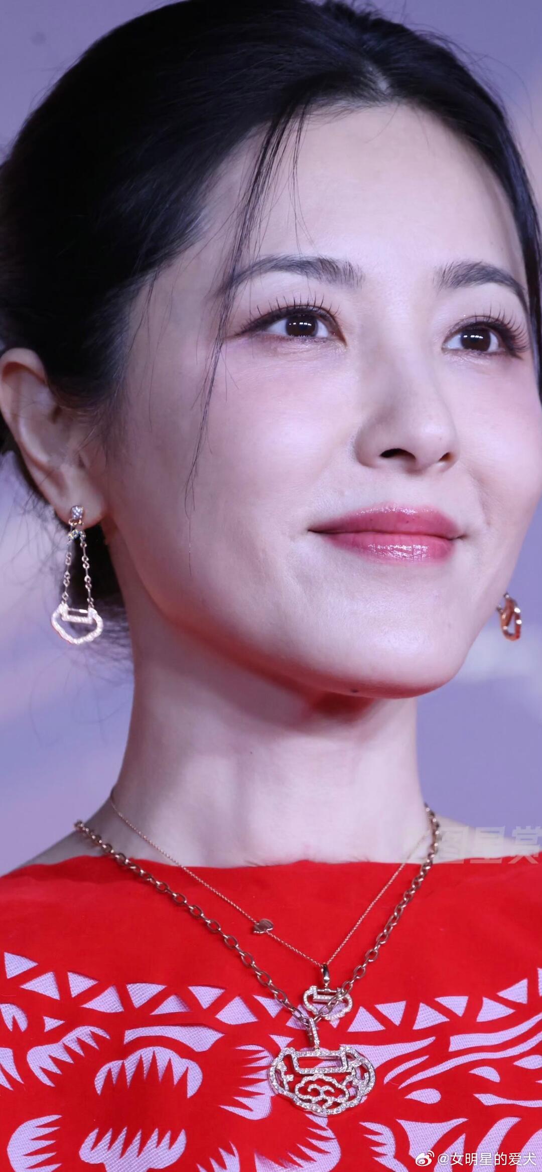 曾黎妈妈 