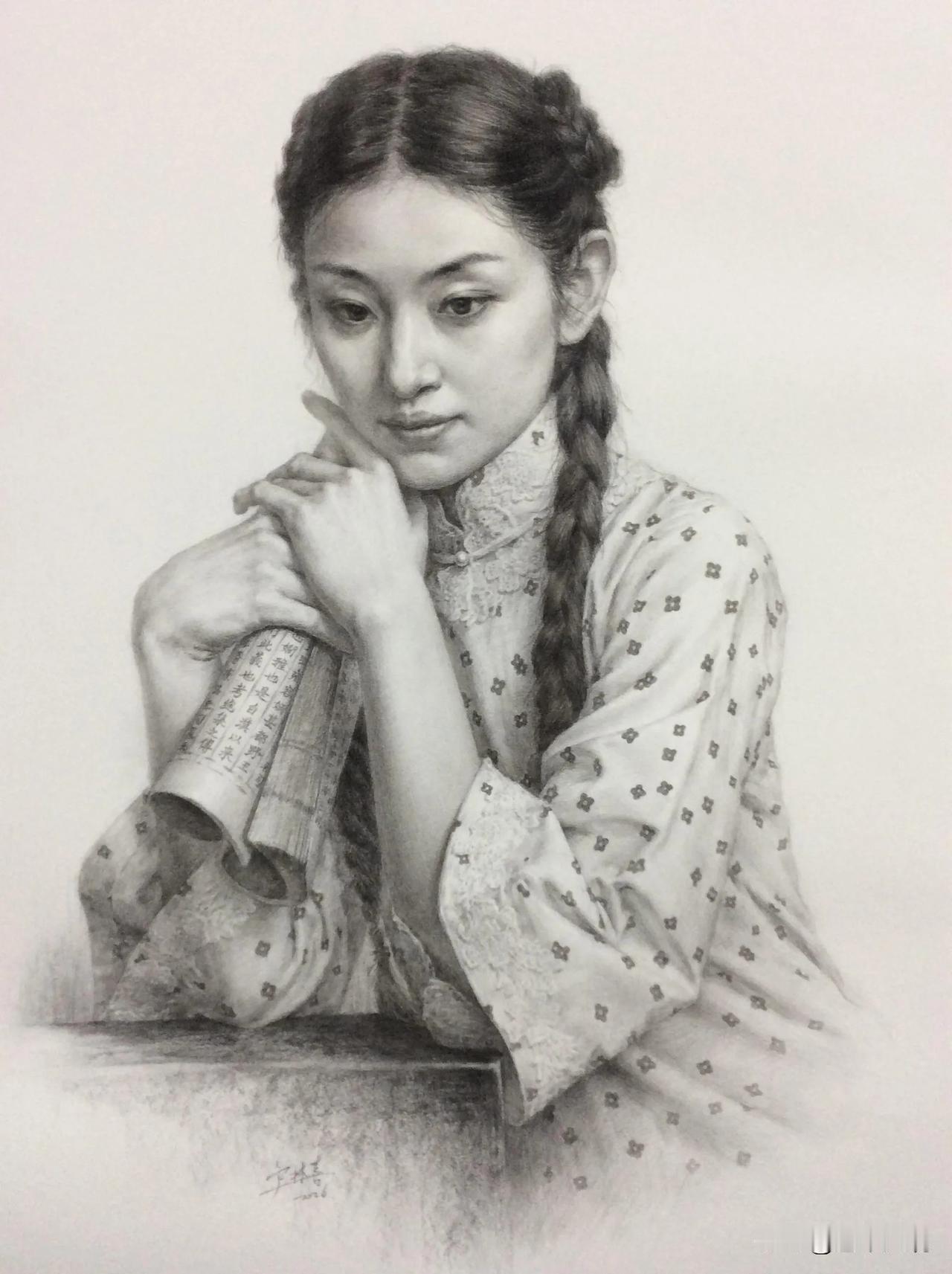 卢林喜人物素描女子半身像欣赏