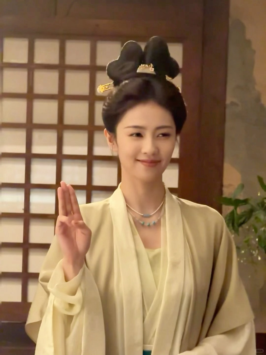 妹妹你怎么跟妈妈一样头顶着爱心🫶🏻 