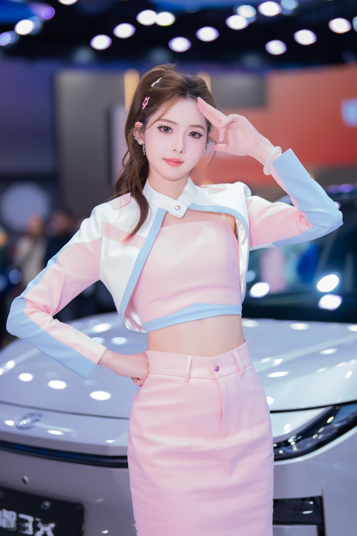 聆听猎人的车展日记聆听在广州国际车展猎人与车展 2025 广州国际车展想把图片带