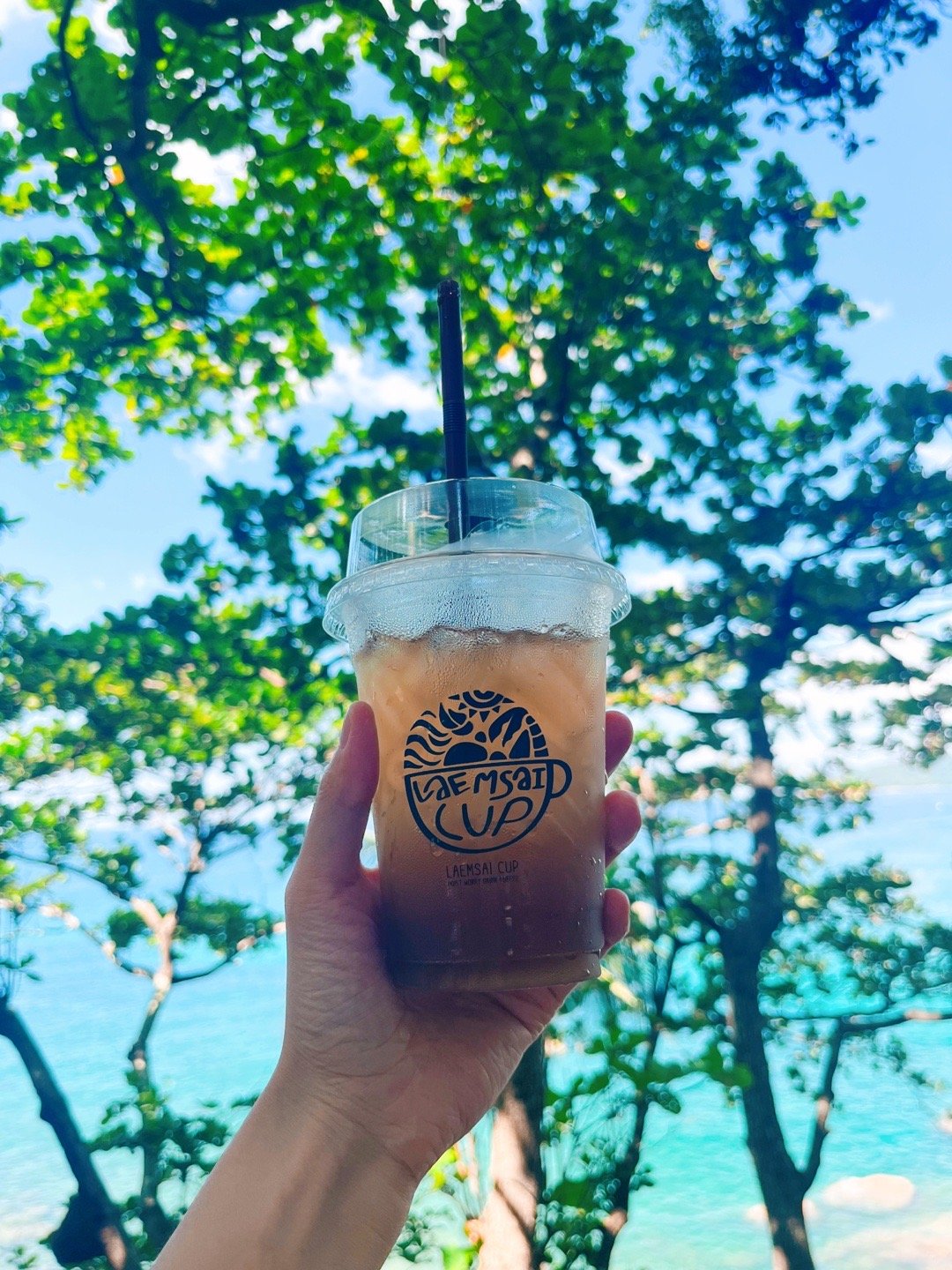 该喝下午茶啦[爱你] ​​​