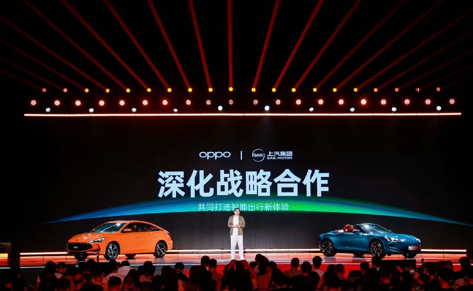 战略首秀，全新MG4祭出两大杀招2025年盛夏，MG以“All in新能源”的决