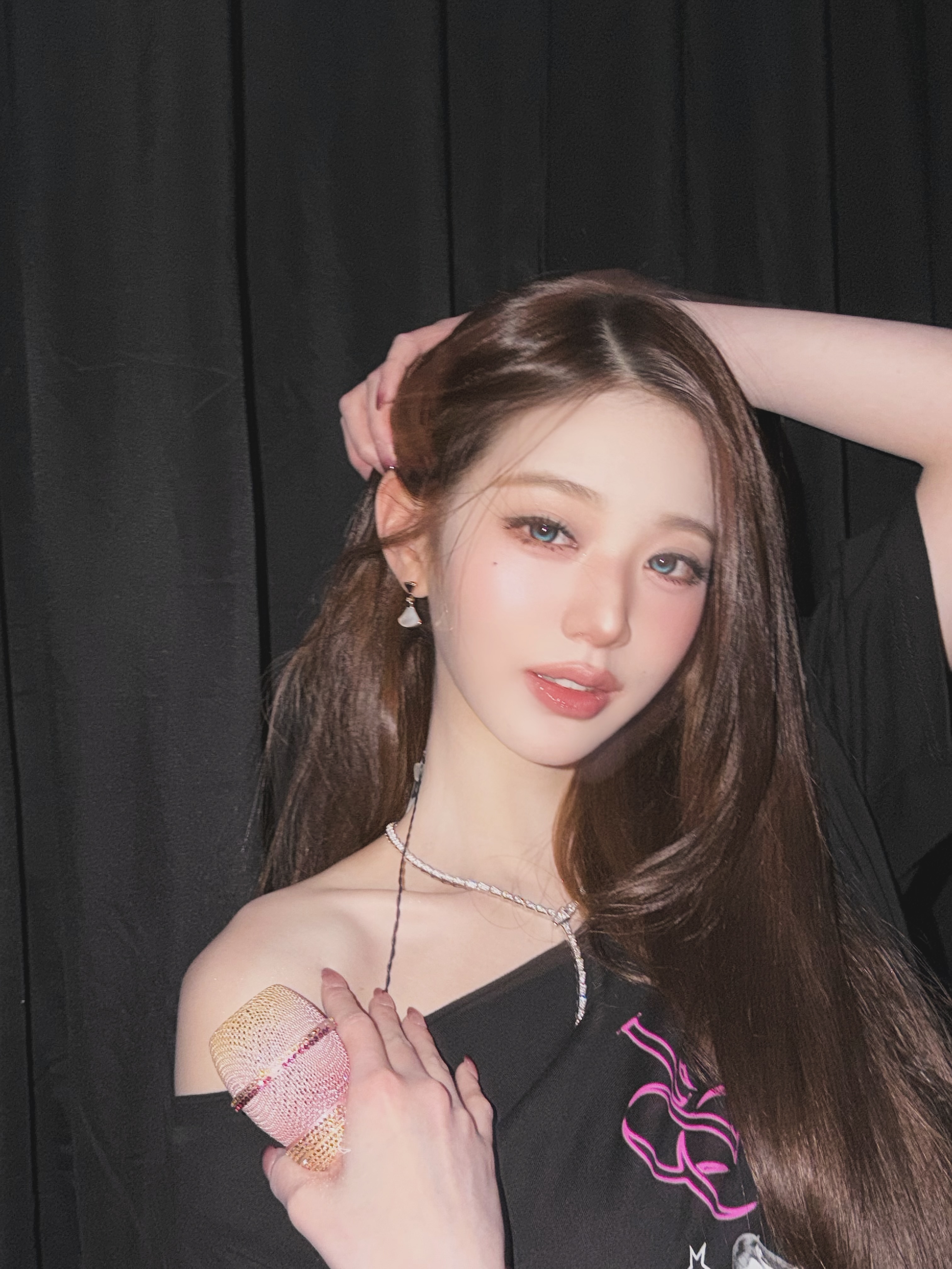 张元英最新物料，Ins更新💕 
