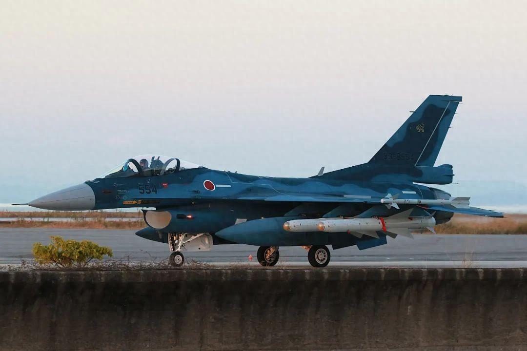 12架日机挂满导弹，对辽宁号发动模拟打击？日本该庆幸这不是实战。
 
一场极具挑