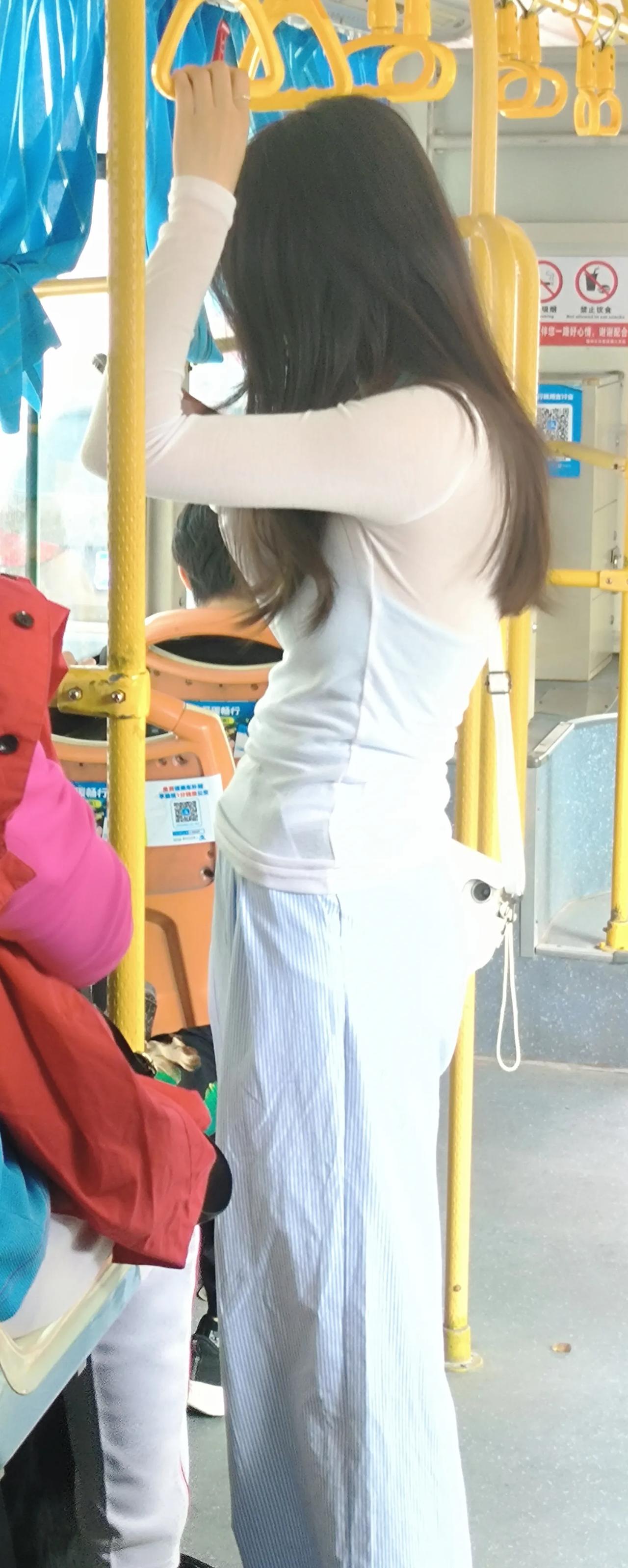 女儿高三第四次质检考了634分，打算报考世界一流大学福耀科技大学，身边的朋友都说