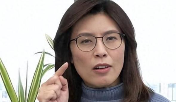 郑丽文公开喊话大陆，请大陆的一些朋友不要对台湾喊打喊杀。她强调，要知道台湾被清朝