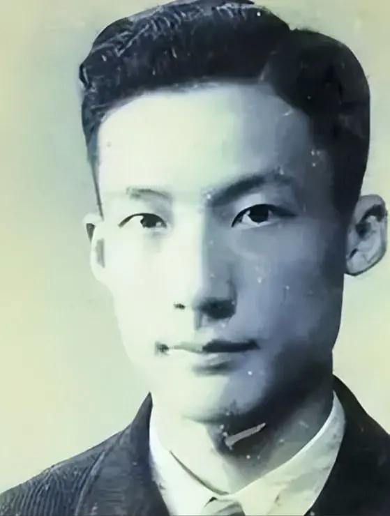 1949年，毛人凤下令处决朱君友，可朱君友被带出牢房后却发现，负责押他上刑场的2