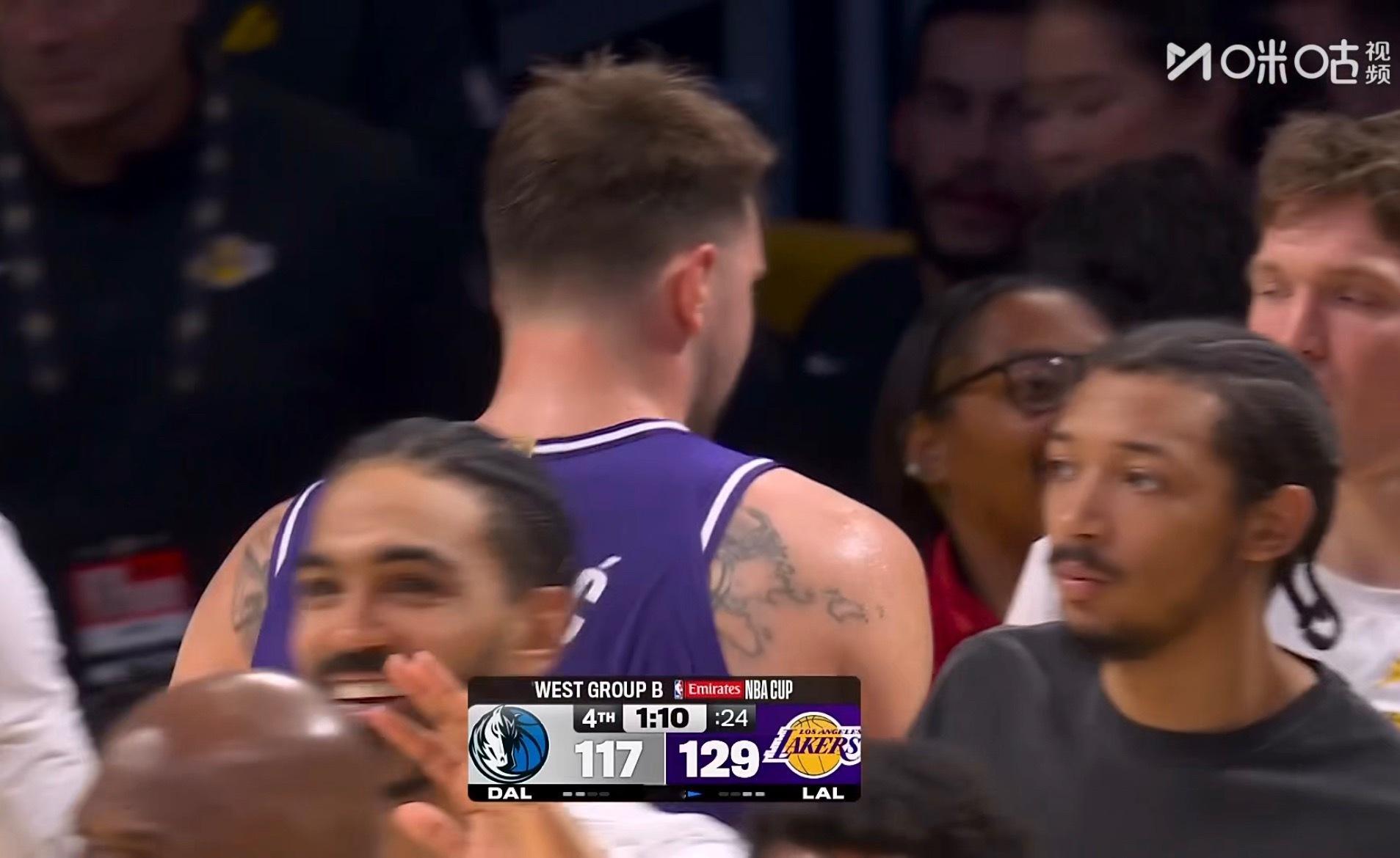 最后1分10秒，同志们辛苦了，打完赶紧洗澡。 