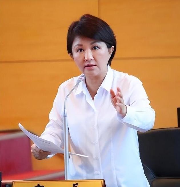 卢秀燕正式表态。

麻烦看官老爷们右上角点击一下“关注”，既方便您进行讨论和分享