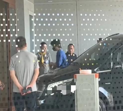 7月14日王楚钦出发长沙参加全锦赛啦！
距离全锦赛正赛还有两天时间，
今天孙颖莎
