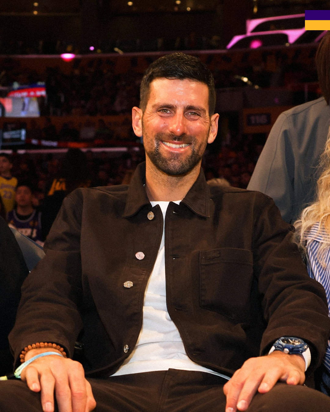 看看是谁来了欢迎来湖人看球德约科维奇观战湖人比赛 国王vs湖人 湖人国度