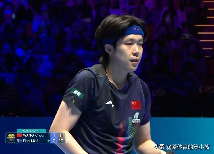 乒乓世界杯的赛场上，当我们见证着国乒年轻小将覃予萱，可以在小组赛最关键的一场比拼