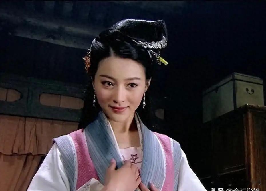 最美潘金莲，演完就没人找她演别的，她到底图啥？
。
甘婷婷1986年出生在芜湖，
